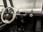 Fiat Topolino Brommobiel Gucci (BLACK PACK (GESPOTEN), HOOGGLANS ZWART LAK, 15 INCH LICHTMETALEN VELGEN, WIT LEER, LEDER STUURWIEL, NIEUWSTAAT)