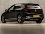 Volkswagen Golf 1.0 TSI Sportline (APPLE CARPLAY, GROOT NAVI, SFEERVERLICHTING, KEYLESS, GETINT GLAS, SPORTSTOELEN, PARKEERSENSOREN, LM VELGEN, ADAPTIVE CRUISE, NIEUWSTAAT)