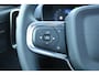 Volvo EX40 Single Motor Extended Range Ultra 82 kWh | Verwarmbare voorstoelen en stuurwiel | 360 graden camera | Premium audio by Harman Kardon | Warmtepomp | Adaptieve cruise control | Keyless