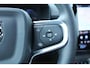 Volvo EX40 Single Motor Extended Range Ultra 82 kWh | Verwarmbare voorstoelen en stuurwiel | 360 graden camera | Premium audio by Harman Kardon | Warmtepomp | Adaptieve cruise control | Keyless