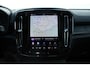 Volvo EX40 Single Motor Extended Range Ultra 82 kWh | Verwarmbare voorstoelen en stuurwiel | 360 graden camera | Premium audio by Harman Kardon | Warmtepomp | Adaptieve cruise control | Keyless