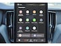 Volvo XC60 T6 Recharge AWD Plus Black Edition - Luchtvering - Panorama/schuifdak - IntelliSafe Assist & Surround - 360º Camera - Harman/Kardon audio - Adaptieve LED koplampen - Verwarmde voorstoelen, stuur & achterbank - Parkeersensoren voor & achter - Elektr. bedienb. voorstoelen met geheugen - Head up display - Draadloze tel. lader - Extra getint glas - Inklapbare trekhaak - 21' LMV