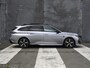 Peugeot 308 SW GT 1.6 Plug-in Hybrid 225pk Automaat PANO | 18''LM | ADAPT. CC | DODE HOEK | STANDKACHEL | CAMERA | DAB
