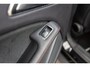 Mercedes-Benz GLA 180 Business Solution AMG Night Upgrade I Trekhaak I Cruise I Navigatie I 19 Inch I Led I Camera