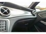 Mercedes-Benz GLA 180 Business Solution AMG Night Upgrade I Trekhaak I Cruise I Navigatie I 19 Inch I Led I Camera