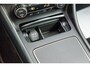 Mercedes-Benz GLA 180 Business Solution AMG Night Upgrade I Trekhaak I Cruise I Navigatie I 19 Inch I Led I Camera