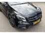 Mercedes-Benz GLA 180 Business Solution AMG Night Upgrade I Trekhaak I Cruise I Navigatie I 19 Inch I Led I Camera