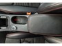 Mercedes-Benz GLA 180 Business Solution AMG Night Upgrade I Trekhaak I Cruise I Navigatie I 19 Inch I Led I Camera
