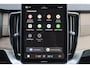 Volvo XC90 T8 Recharge AWD Ultra Bright Exec. Ed. - Luchtvering - Panorama/schuifdak - IntelliSafe Assist & Surround - 360º Camera - Bowers & Wilkins audio - Adaptieve LED koplampen - Verwarmde voorstoelen, stuur & achterbank - Parkeersensoren voor & achter - Elektr. bedienb. voorstoelen met geheugen - Head up display - Draadloze tel. lader - Extra getint glas - Inklapbare trekhaak - 22' LMV
