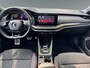 Skoda Octavia Combi 1.4 245pk TSI RS iV PHEV Business Parkeersensoren vóór en achter | Adaptive Cruise Control | Sunset (extra donker getinte ramen achter)
