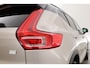 Volvo XC40 Recharge Ultimate | Rijklaar! | 96.7% SOH | Pano | Dig. Cockpit | Bliss | 360*+PDC | Harman/Kardon | Stuur-stoelverw. | Adapt. Cruise | Elek. Klep | Nav+App.Connect | LED | 19'' V