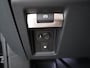 Land Rover Defender P300e X-dynamic SE | URBAN uitgevoerd | 22" |Koelkast | Custom Leder |