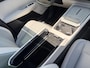 Voyah Courage Business Edition 80 kWh | Demo | Zeer compleet | 476 km range | Open dak | Stoel koeling & verwarming & memory |