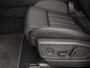 Audi Q5 S edition Competition e-hybrid 367 PK | Luchtvering | Panoramadak | Trekhaak | Winterpakket |