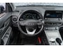 Hyundai Kona Electric EV Limited 64 kWh | Warmtepomp | Achterutirijcamera | Parkeersensoren | Stoelverwarming | Stoelventilatie | Head-up Display | Navigatie | Apple Carplay | Android Auto | Cruise Control Adaptief