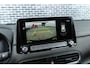 Hyundai Kona Electric EV Limited 64 kWh | Warmtepomp | Achterutirijcamera | Parkeersensoren | Stoelverwarming | Stoelventilatie | Head-up Display | Navigatie | Apple Carplay | Android Auto | Cruise Control Adaptief