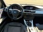 BMW 3-Serie Touring 318i Business Line M Sport (CRUISE, AIRCO, NAVI, PARKEERSENSOREN)