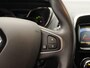 Renault Captur TCe 150 EDC Automaat Intens | Easy Life Pack = Parkeersensoren rondom met achteruitrijcamera en semi-automatisch inparkeren | R-Link navigatie | Climate control | 17" Lichtmetalen velgen | Allseasonbanden |