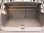 Renault Captur TCe 150 EDC Automaat Intens | Easy Life Pack = Parkeersensoren rondom met achteruitrijcamera en semi-automatisch inparkeren | R-Link navigatie | Climate control | 17" Lichtmetalen velgen | Allseasonbanden |