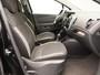 Renault Captur TCe 150 EDC Automaat Intens | Easy Life Pack = Parkeersensoren rondom met achteruitrijcamera en semi-automatisch inparkeren | R-Link navigatie | Climate control | 17" Lichtmetalen velgen | Allseasonbanden |