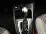 Renault Captur TCe 150 EDC Automaat Intens | Easy Life Pack = Parkeersensoren rondom met achteruitrijcamera en semi-automatisch inparkeren | R-Link navigatie | Climate control | 17" Lichtmetalen velgen | Allseasonbanden |
