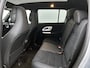Mercedes-Benz GLB 250+ Business Solution AMG 7p. 85.5 kWh |Premium Plus pakket | Winterpakket | Nightpakket | Trekhaak | Verstelbare demping | Smartphone integratie | 20” multispaakse AMG-velgen | Vast panoramadak |