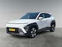 Hyundai Kona Premium Sky 1.6 GDI HEV 141pk | SCHUIF/KANTELDAK | FULL LED | PREMIUM LEDER | ADAPTIVE CRUISE | 360° CAMERA | STOELVERW. + KOELING |