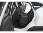 Renault Captur TCe 100 Intens | Trekhaak | Navigatie | Parkeersensoren | Apple Carplay