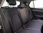 Volkswagen Golf 1.5 eHybrid Style Edition 204 pk Automaat (DSG) | Verlengde garantie | Navigatie via App | Parkeersensoren (Park assist) | Achteruitrijcamera | Stoelverwarming |