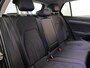 Volkswagen Golf 1.5 eHybrid Style Edition | Private lease vanaf €637 | 204 pk Automaat (DSG) | Verlengde garantie | Navigatie via App | Parkeersensoren (Park assist) | Achteruitrijcamera | Stoelverwarming |
