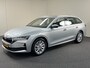 Skoda Octavia Combi 1.5 TSI MHEV Business Selection Camera / PDC / Trekhaak / Stoel & Stuurverw. / Carplay / Standkachel