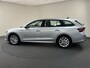Skoda Octavia Combi 1.5 TSI MHEV Business Selection Camera / PDC / Trekhaak / Stoel & Stuurverw. / Carplay / Standkachel