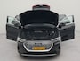 Audi E-tron 55 quattro Business edition 95 kWh | Afneembare trekhaak | Appconnect | Achteruitrij camera | Navigatie | Wifi | Parkeesensoren voor en achter | Electr.bedienbare voorstoelen | Bestuurdersstoel met geheugen | Bluetooth |