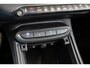 Jeep Avenger 1.2 e-Hybrid Black Edition | Schuif-Kantel Dak | Navigatie | Camera | Keyless | Elektrische Achterklep | Adaptive Cruise Controle |