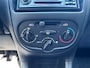 Peugeot 206 1.4 XT 5-DEURS / ELEKT RAMEN / NAP