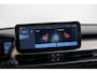 Jeep Avenger 1.2 e-Hybrid Black Edition | Schuif-Kantel Dak | Navigatie | Camera | Keyless | Elektrische Achterklep | Adaptive Cruise Controle |