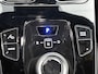 Toyota Urban Cruiser Executive 61 kWh | Parkeersensoren | Navigatie | JBL Demo