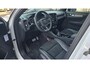Volvo XC40 1.5 T5 Recharge 262pk R-Design | Panoramadak | Trekhaak | Harman Kardon | Camera | Stoelverwarming | 19"