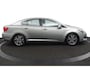Toyota Avensis 1.8 VVTi Dynamic Business | Trekhaak | Alcantara Bekleding | Licht en Regensensor | Keyless Entry | Stoelverwarming |