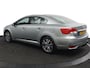 Toyota Avensis 1.8 VVTi Dynamic Business | Trekhaak | Alcantara Bekleding | Licht en Regensensor | Keyless Entry | Stoelverwarming |