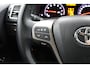Toyota Avensis 1.8 VVTi Dynamic Business | Trekhaak | Alcantara Bekleding | Licht en Regensensor | Keyless Entry | Stoelverwarming |