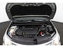 Toyota Avensis 1.8 VVTi Dynamic Business | Trekhaak | Alcantara Bekleding | Licht en Regensensor | Keyless Entry | Stoelverwarming |