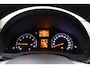 Toyota Avensis 1.8 VVTi Dynamic Business | Trekhaak | Alcantara Bekleding | Licht en Regensensor | Keyless Entry | Stoelverwarming |