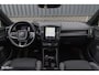 Volvo XC40 Recharge Plus 70 kWh | Zwenkbare trekhaak | Adaptieve cruise | Blis | Leder/stof |