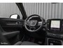 Volvo XC40 Recharge Plus 70 kWh | Zwenkbare trekhaak | Adaptieve cruise | Blis | Leder/stof |