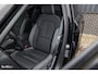 Volvo XC40 Recharge Plus 70 kWh | Zwenkbare trekhaak | Adaptieve cruise | Blis | Leder/stof |