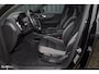 Volvo XC40 Recharge Plus 70 kWh | Zwenkbare trekhaak | Adaptieve cruise | Blis | Leder/stof |