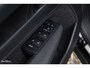 Volvo XC40 Recharge Plus 70 kWh | Zwenkbare trekhaak | Adaptieve cruise | Blis | Leder/stof |