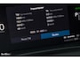 Volvo XC40 Recharge Plus 70 kWh | Zwenkbare trekhaak | Adaptieve cruise | Blis | Leder/stof |