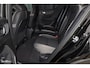 Volvo XC40 Recharge Plus 70 kWh | Zwenkbare trekhaak | Adaptieve cruise | Blis | Leder/stof |